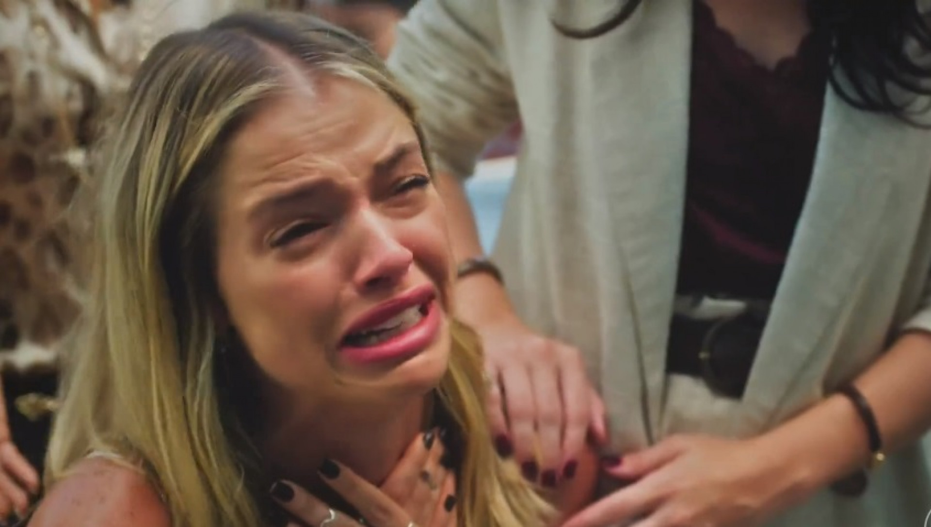 Agatha Moreira arrasa em cena de 'Terra e Paixão' - Reprodução de vídeo / TV Globo