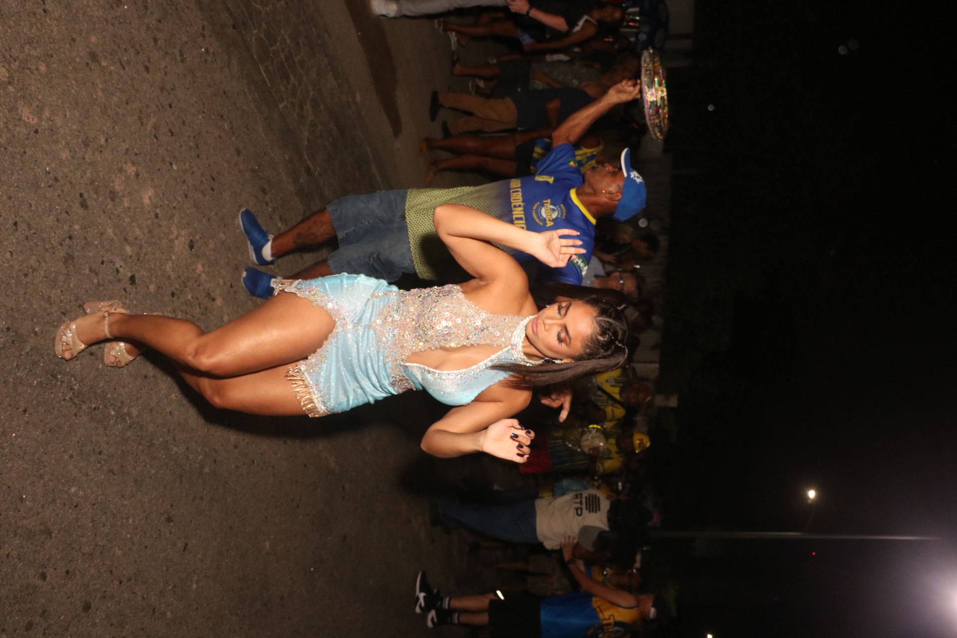 Lexa samba muito em ensaio da Unidos da Tijuca - Rogério Fidalgo/ AgNews