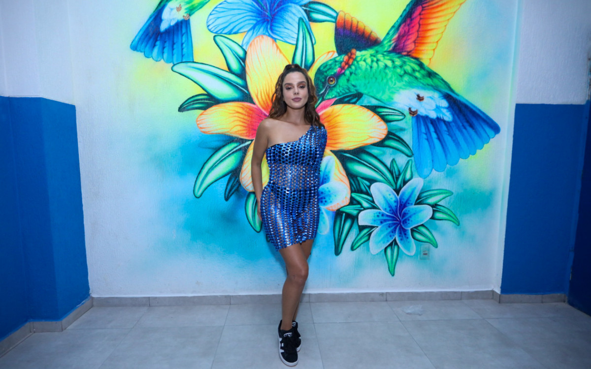 Giovanna Lancellotti durante ensaio da Beija-Flor