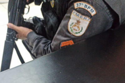 Mulher é presa após disparar tiros em Resende