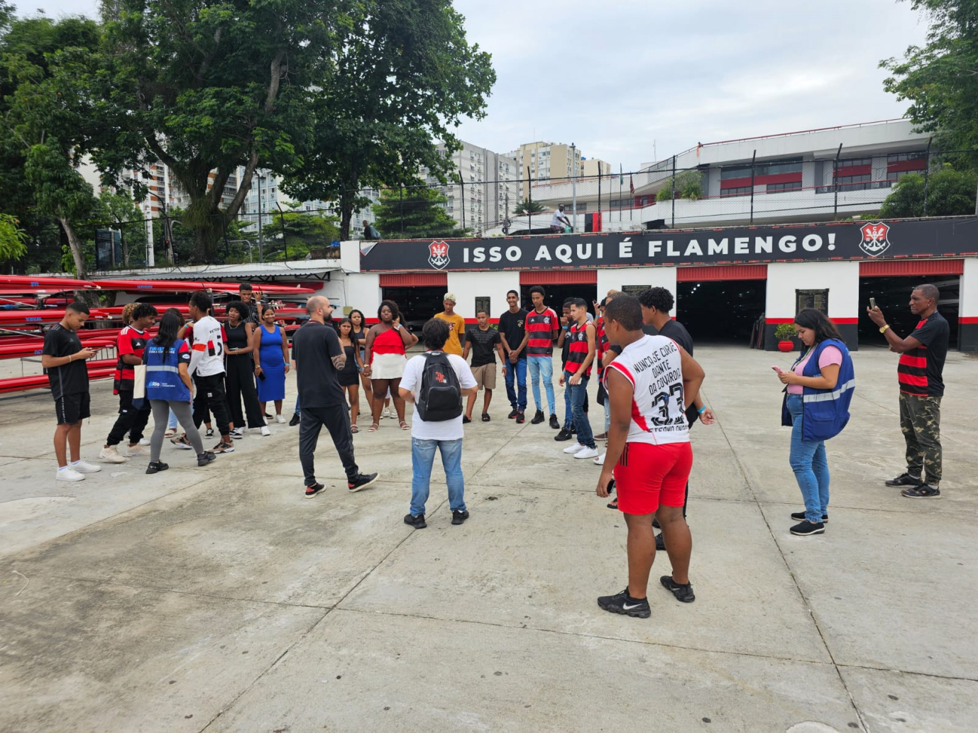 Projeto proporcionou uma viagem pela história do clube para 30 jovens entre 15 e 18 anos - Divulgação/Edison Corrêa