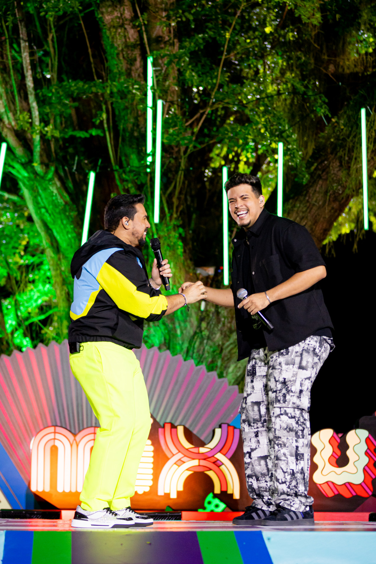 Xand Avião prepara o lançamento do DVD 'Mixtura', com participação de João Gomes, Juliette, Simone Mendes e Felipe Amorim - Lucas Facundo