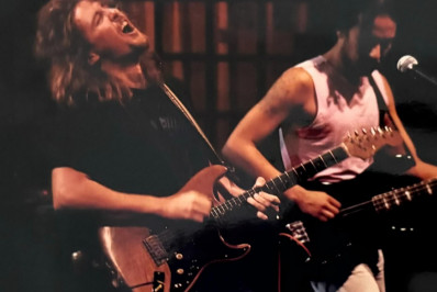 Morre Greg Wilson, vocalista e guitarrista da banda Blues Etílicos, aos 60 anos