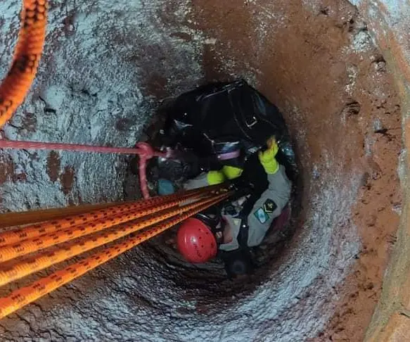 Bombeiros encontram casal morto em poço após denúncia de vizinho