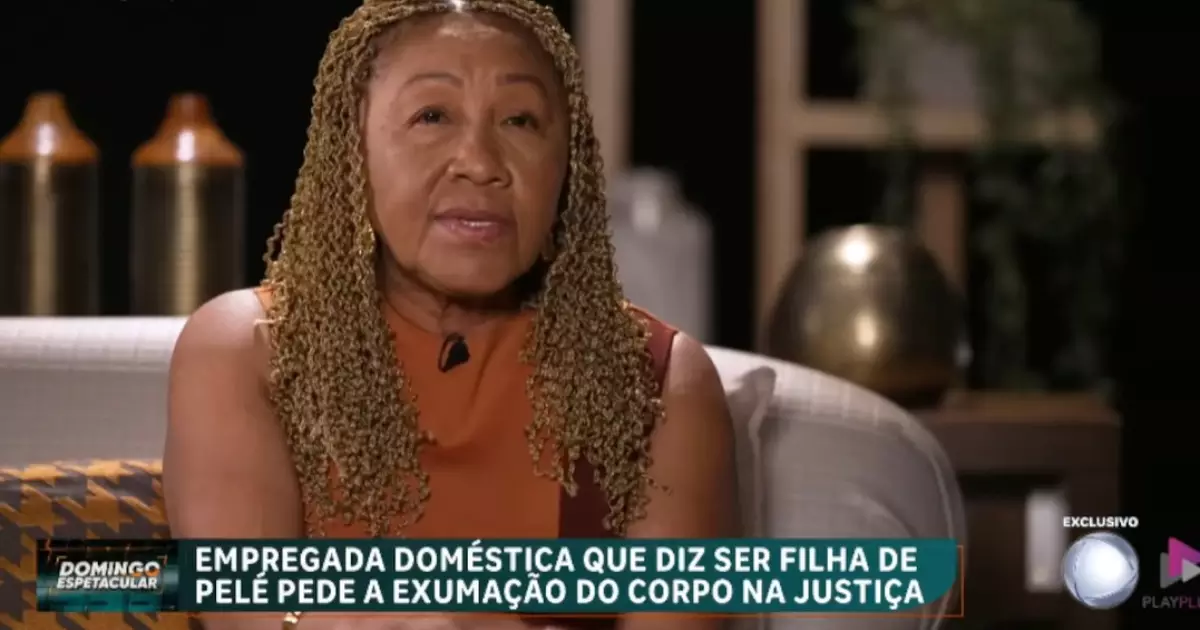 Mulher que diz ser filha de Pelé pede exumação do corpo à Justiça após teste negativo de DNA