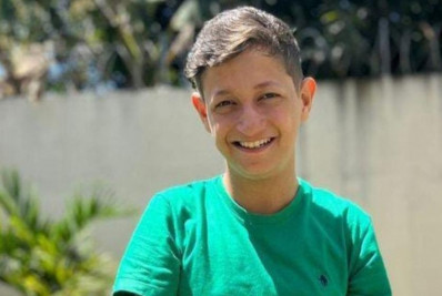 Cantor de Alagoas, Rodriguinho Feitosa morre aos 17 anos após internação por hemorragia digestiva