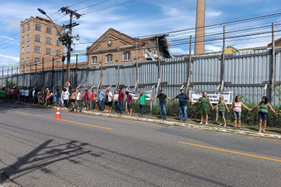 Associação Vittorio Emanuele realiza ato em prol de reconstrução da fachada de prédio histórico de Porto Real