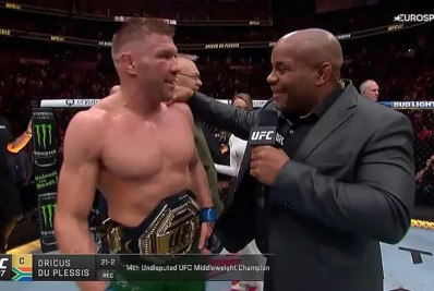 UFC 297: sul-africano conquista cinturão dos médios; brasileiras perdem