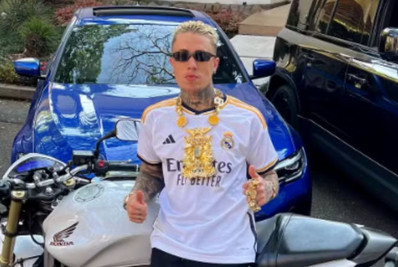 Romário bate em carro de MC Daniel que pode custar mais de R$ 2 milhões