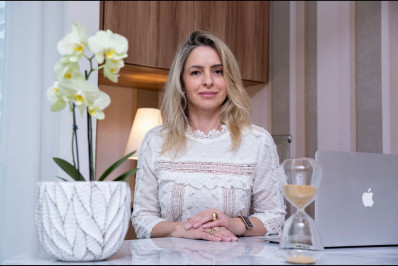 Renata Bento: Do outro lado da tela