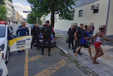 Sistema Integrado de Segurança detém casal suspeito de roubar idosa em Volta Redonda