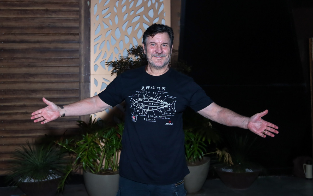 Antônio Calloni - Victor Chapetta / Agnews