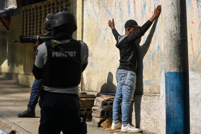 Gangues têm 'controle quase total' da capital do Haiti, diz ONU