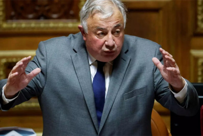 Na França, presidente do Senado é contra incluir o aborto na Constituição