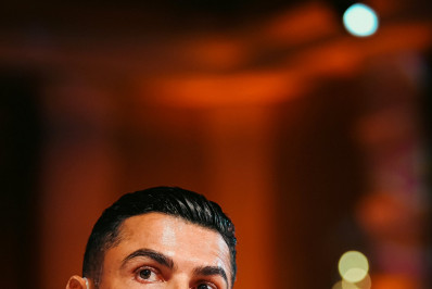 Cristiano Ronaldo sofre lesão, e Al-Nassr cancela amistosos