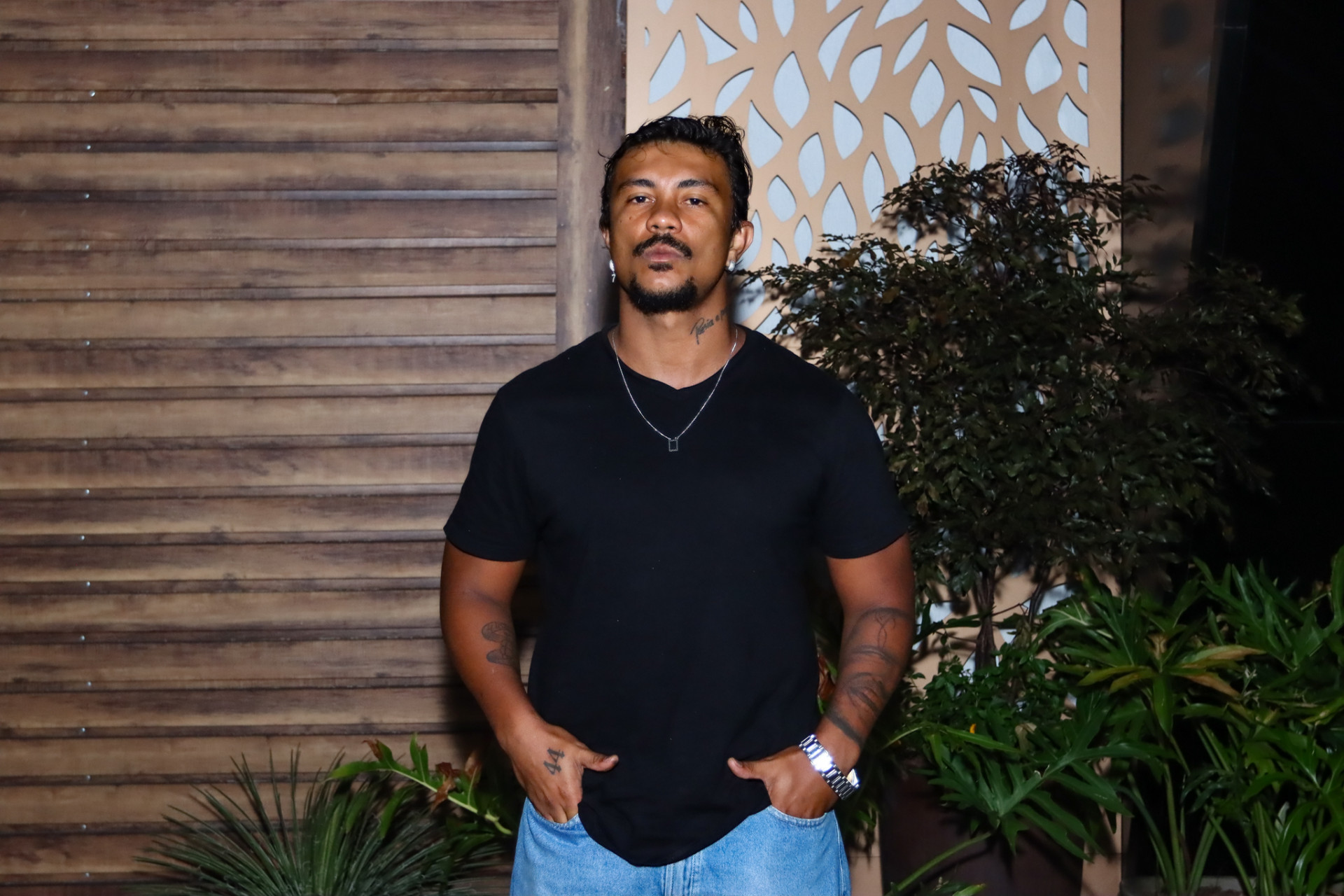 Xamã - Victor Chapetta / Agnews