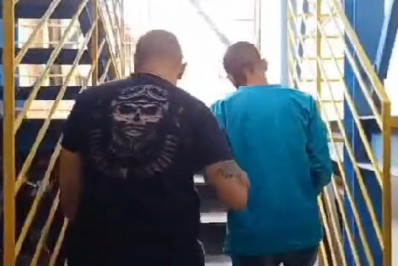 Policiais da Deam prendem acusado de violência doméstica em Volta Redonda