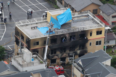 Homem é condenado à morte por incendiar estúdio de anime e assassinar 36 pessoas no Japão