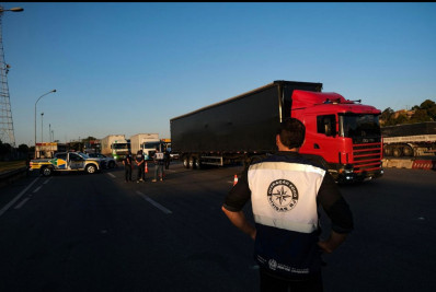 Operação Foco de olho em cargas sem notas fiscais