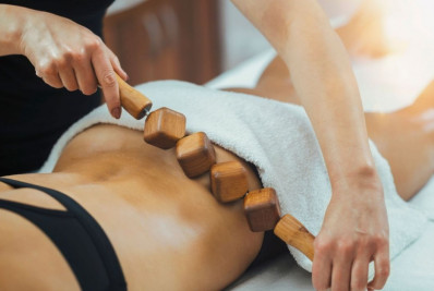 50 Tons de Eva: a massagem que mistura dor, prazer e relaxamento