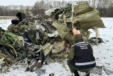 Governo da Ucrânia pede inquérito internacional para investigar queda de avião russo