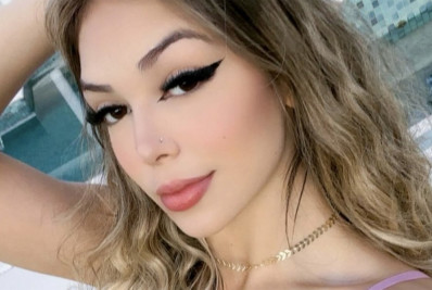 Melody revela verdadeiro nome e idade e atitude sana curiosidade dos fãs