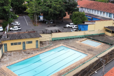 Piscina e prédio da Associação Atlética Arealense são desapropriados
