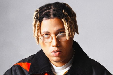 Sucesso no trap, WIU celebra shows em festivais e reflete sobre carreira: 'Foco na entrega'