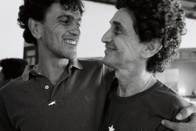 Caetano Veloso se declara para o irmão pelo seu aniversário de 89 anos: 'Devo tudo a ele'