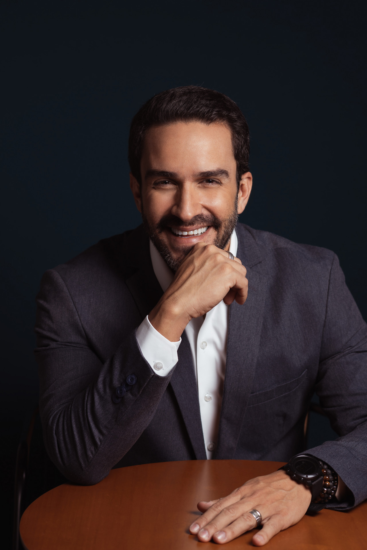 JP Vergueiro vai comandar a transmissão dos desfiles da Série Ouro, na Band - Amanda Rod / Divulgação