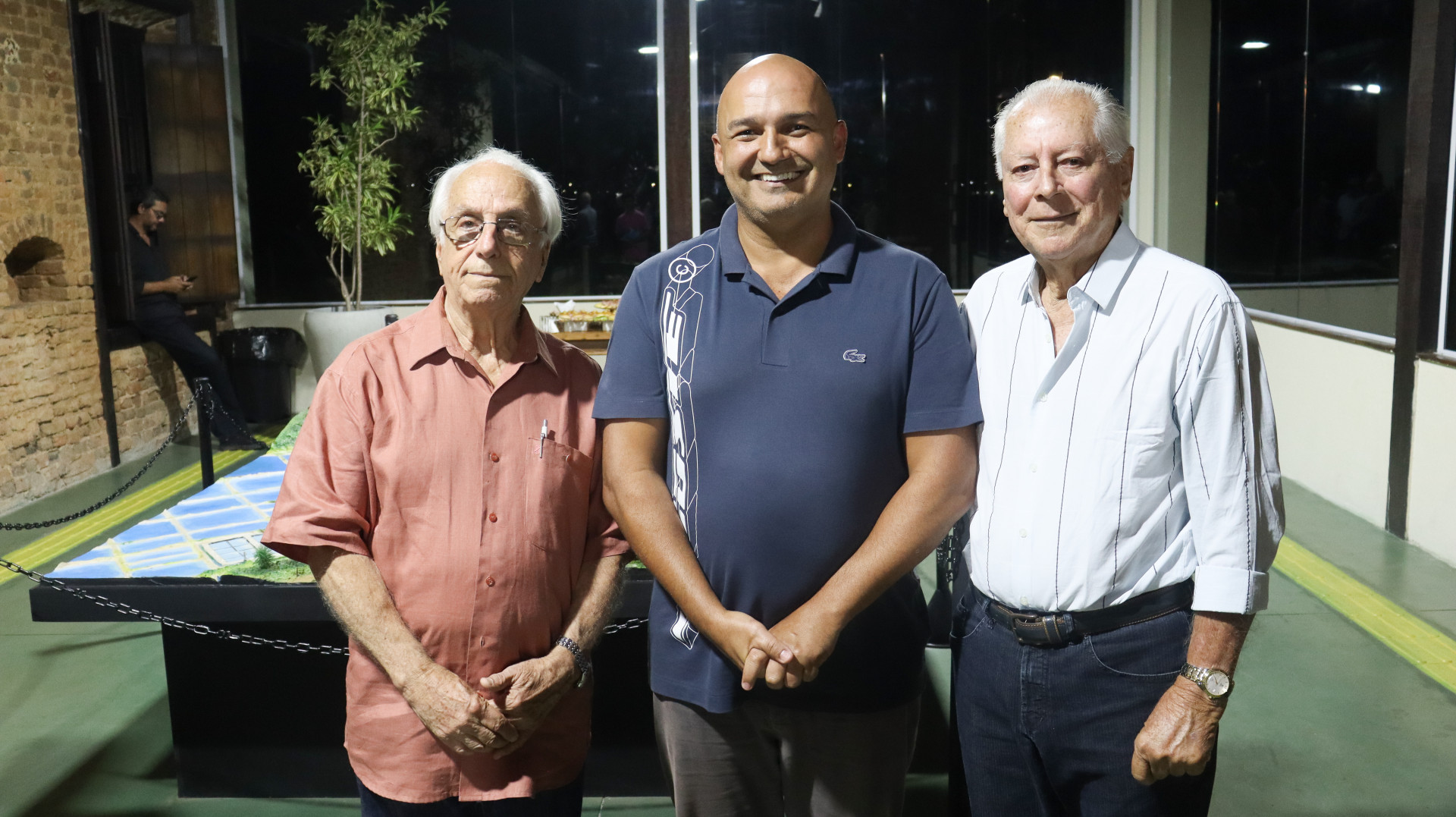 Prefeito F&aacute;bio do Pastel, Geraldo e  Jacyr  - Rede social 