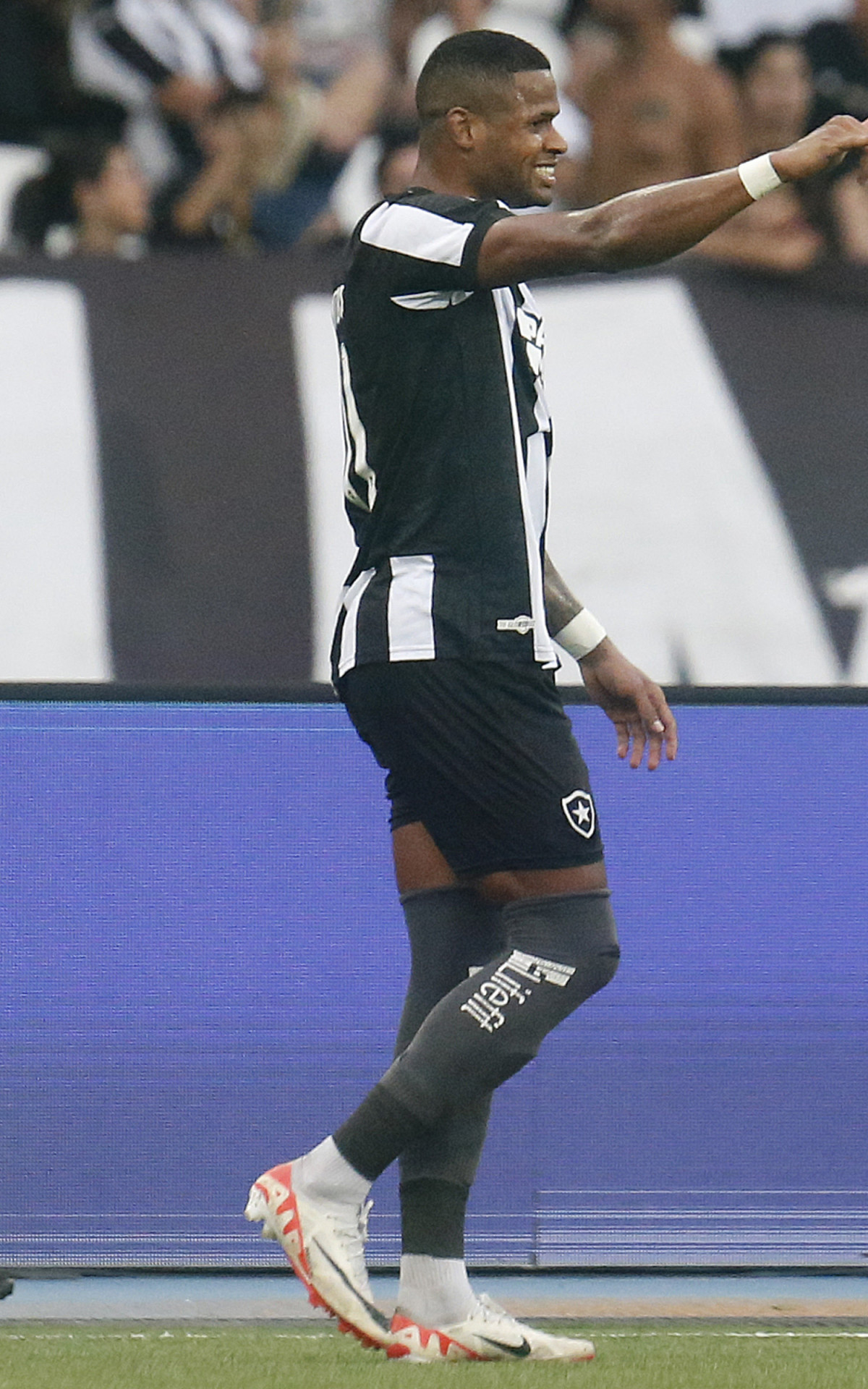 Junior Santos Botafogo x Sampaio Correa RJ pelo Campeonato Carioca no Estadio Niltos Santos. 27 de Janeiro de 2024, Rio de Janeiro, RJ, Brasil. Foto: Vitor Silva/Botafogo. 
Imagem protegida pela Lei do Direito Autoral Nº 9.610, DE 19 DE FEVEREIRO DE 1998. Sendo proibido qualquer uso comercial, remunerado e manipulacao/alteracao da obra.
 - Vitor Silva/Botafogo