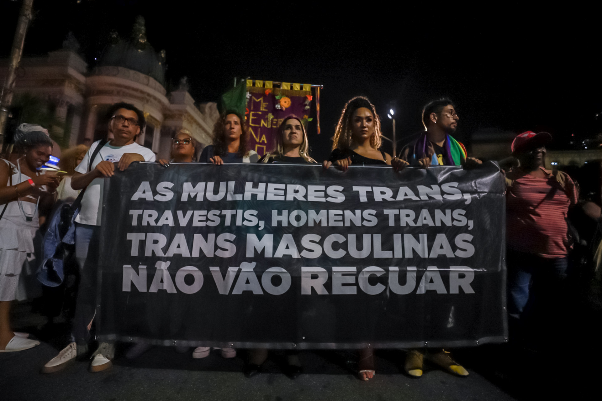 Manifestantes realizam ato contra LGBTfobia após agressões a mulheres  próximo ao Casarão do Firmino | Rio de Janeiro | O Dia