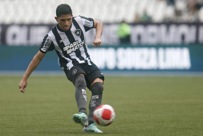 Sem Savarino e Marçal, Botafogo divulga lista de relacionados para jogo contra o Nova Iguaçu