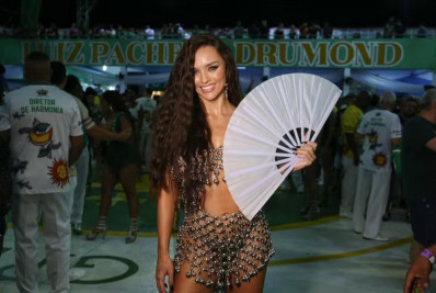 Rafa Kalimann samba na quadra da Imperatriz Leopoldinense