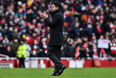 Técnico do Arsenal nega contato para dirigir o Barcelona