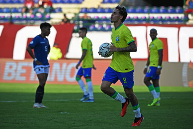 Ex-Vasco, Marlon Gomes sofre fratura e está fora do Pré-Olímpico