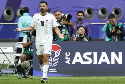 Vídeo: atacante é expulso após comemorar gol na Copa da Ásia