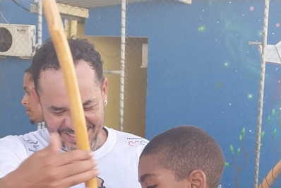 Aulas gratuitas de capoeira e música em fevereiro