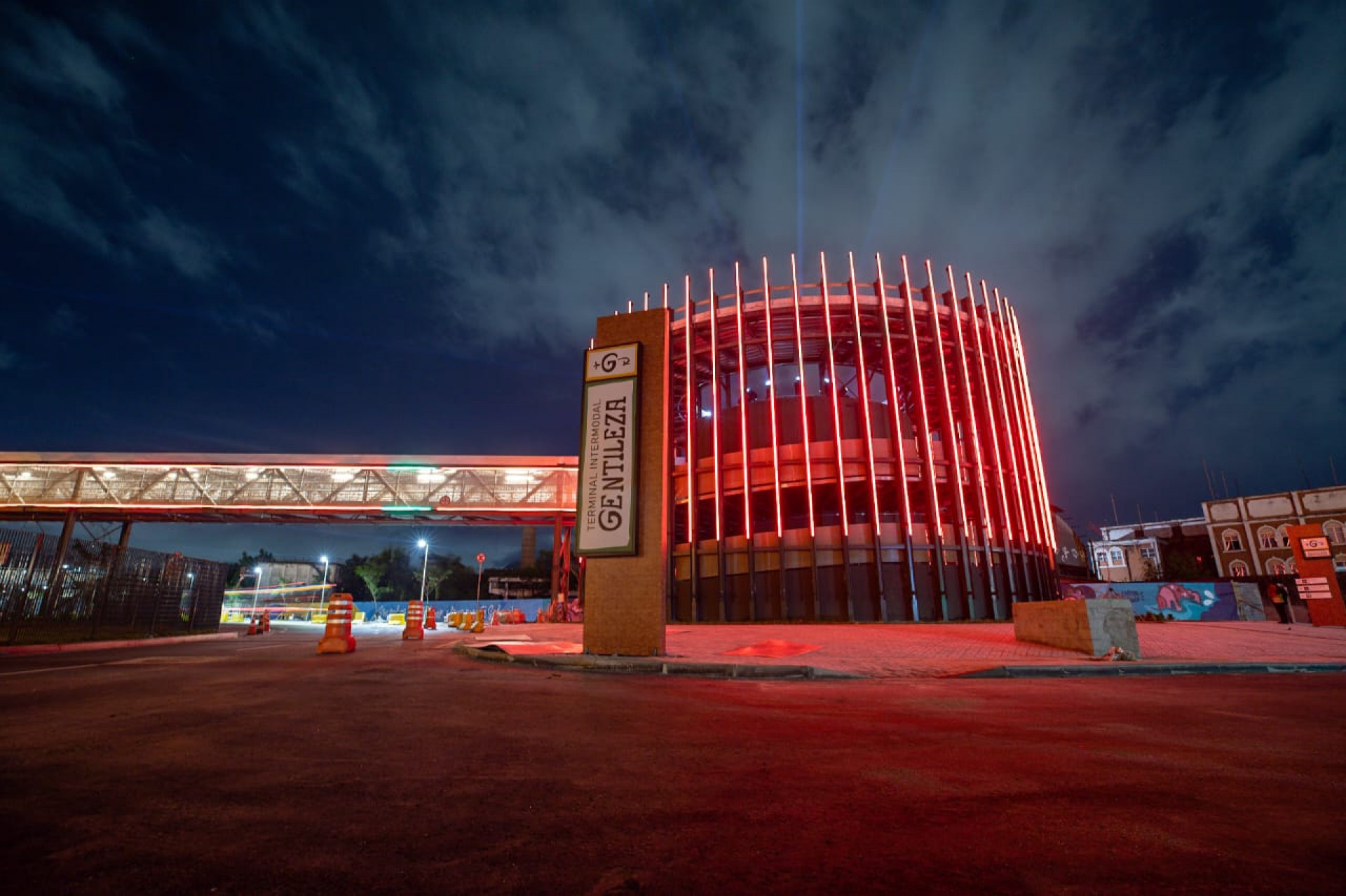 Terminal Intermodal Gentileza (TIG) durante testes na noite desta segunda-feira (29)
 - Renan Areias/Agência O DIA