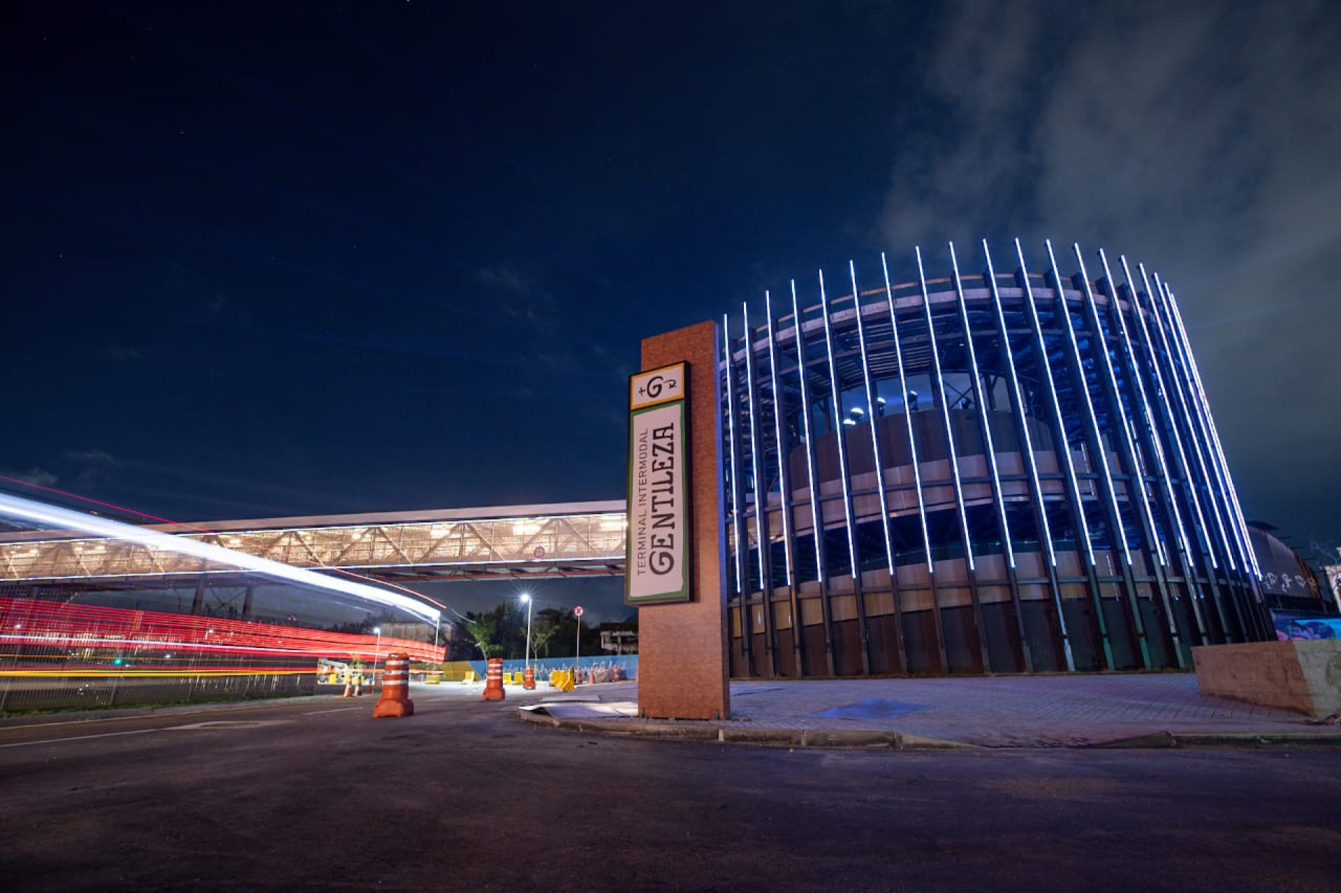 Terminal Intermodal Gentileza (TIG) durante testes na noite desta segunda-feira (29)
 - Renan Areias/Agência O DIA