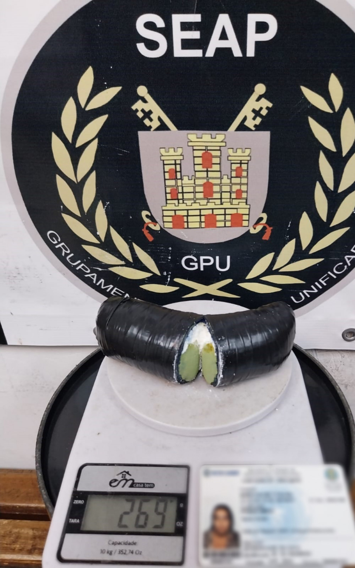 Material apreendido com as visitantes pela Pol&iacute;cia Penal - Divulga&ccedil;&atilde;o