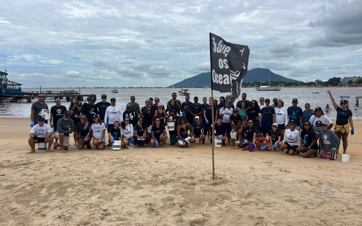 Ação contou com a participação de 70 voluntário numa ação que durou 45 minutos