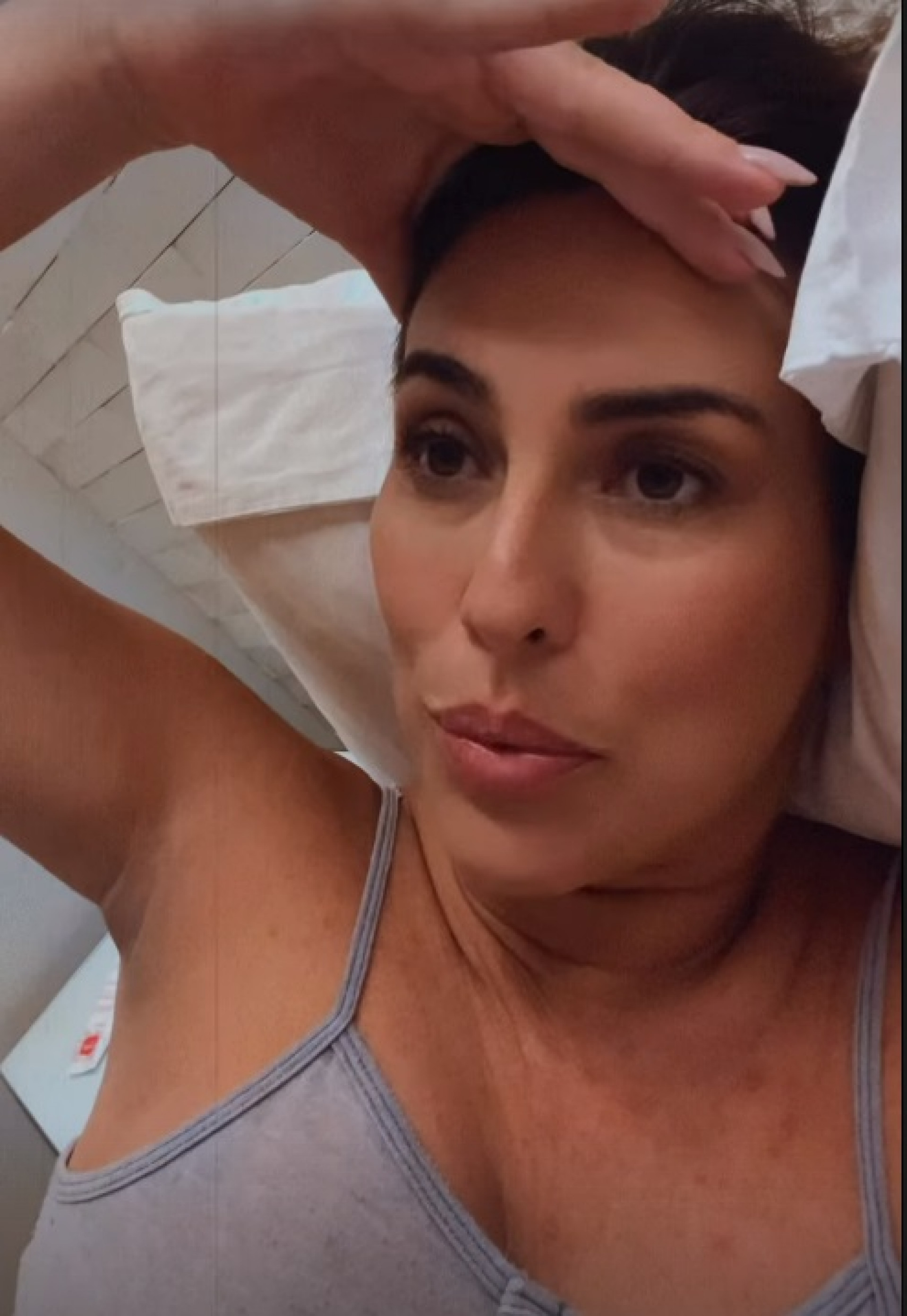 Fernanda Paes Leme publica desabafo na web - Fabricio>Pioyani