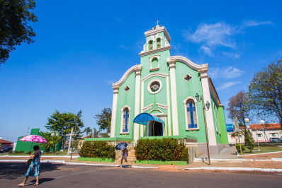 Prefeito do interior de SP cancela Carnaval e vai destinar verba para educação