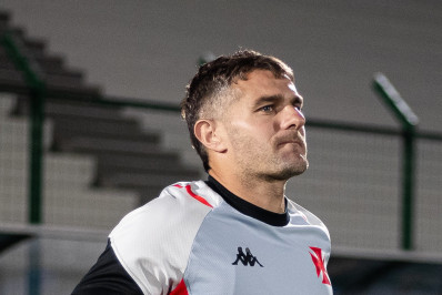 Vegetti passa em branco e iguala maior jejum de gols pelo Vasco