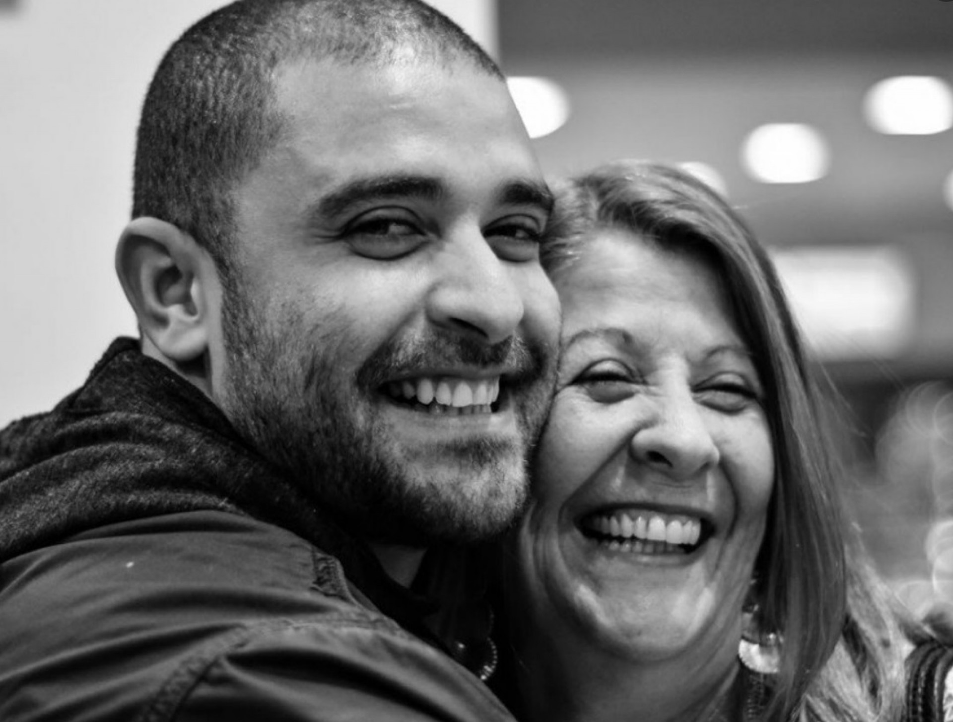 Diogo Nogueira e a mãe, Angela - Reprodução do Facebook