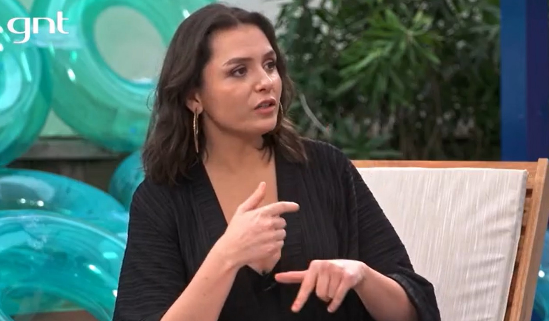 Monica Iozzi participa do 'Na Piscina com Fê Paes Leme' - Reprodução de vídeo / GNT