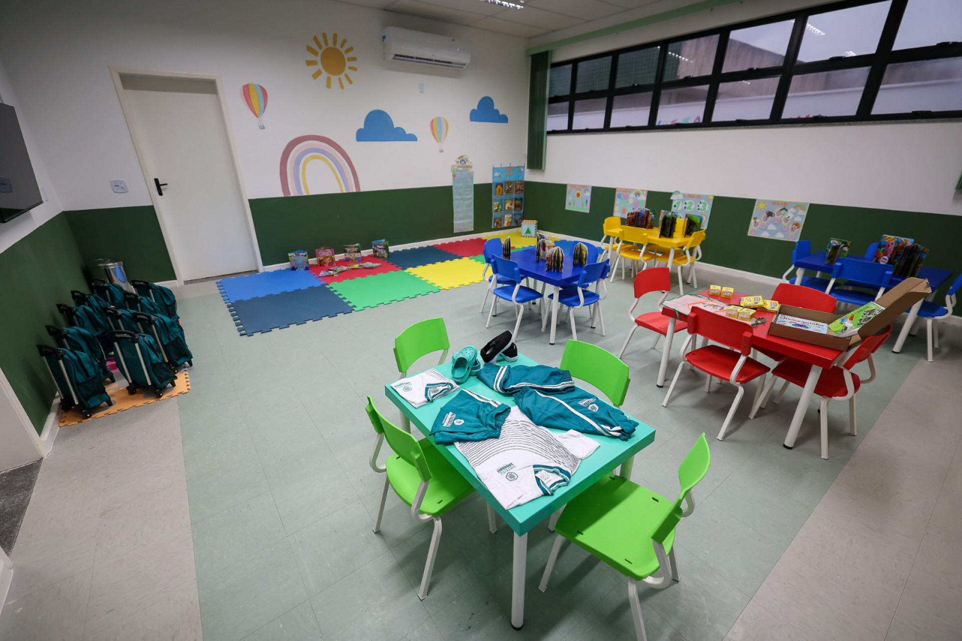 Prefeitura de Saquarema realiza a entrega da Creche Maria Eduarda Gonçalves dos Reis - Divulgação/Prefeitura de Saquarema