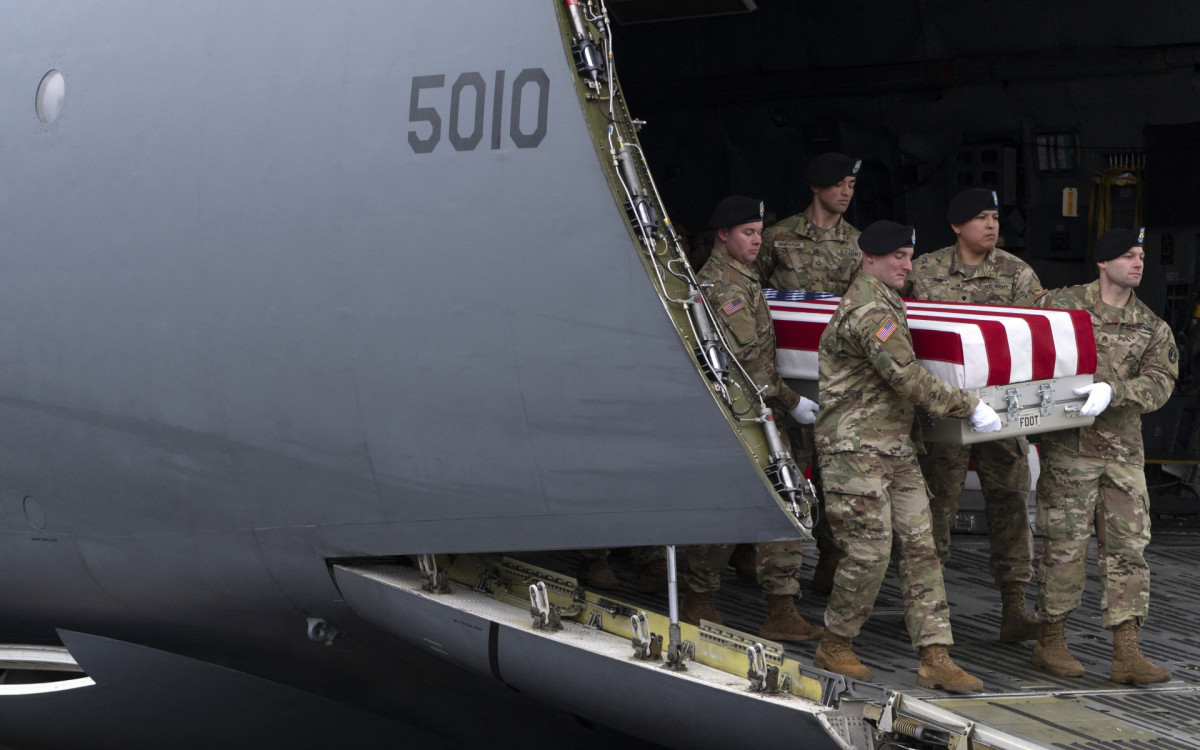 Militares dos EUA mortos no ataque de drones ao posto militar